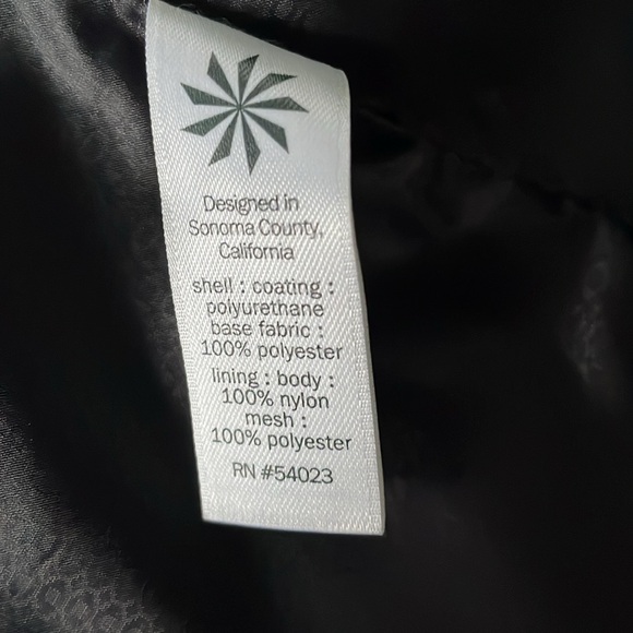 Athleta Waterproof Rain Jacket - Picture 3 of 7